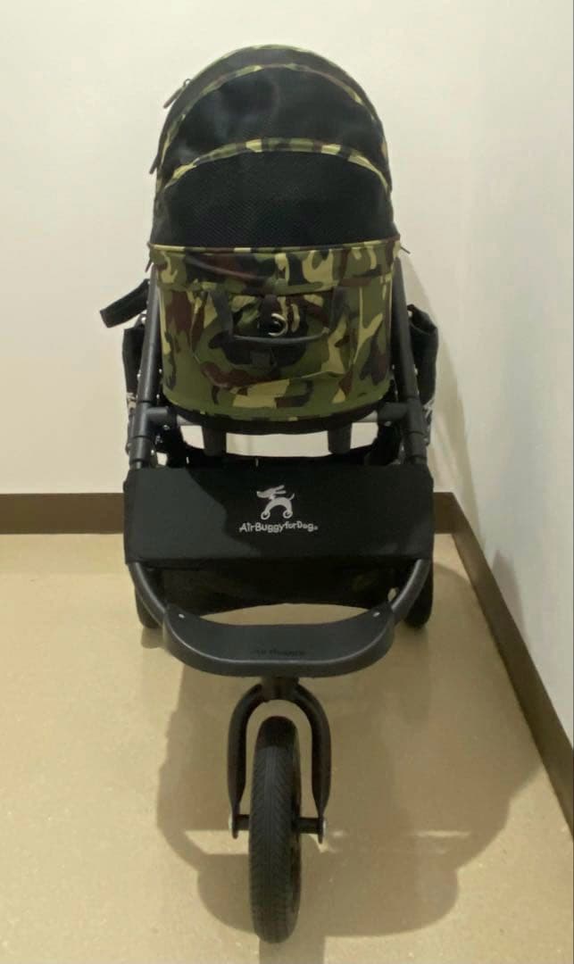 Air Buggy for dog DOMEエアバギー ペットカート迷彩