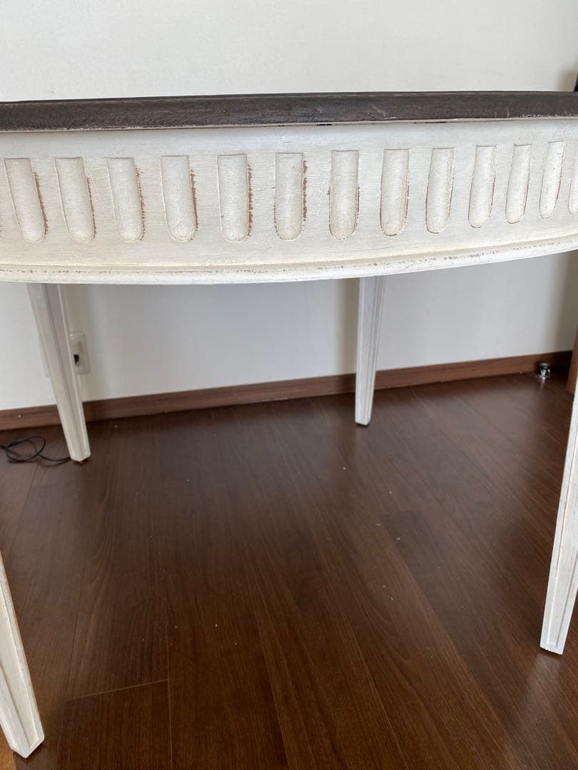 ブランドジュリエ 　ラウンドテーブル 　フレンチ