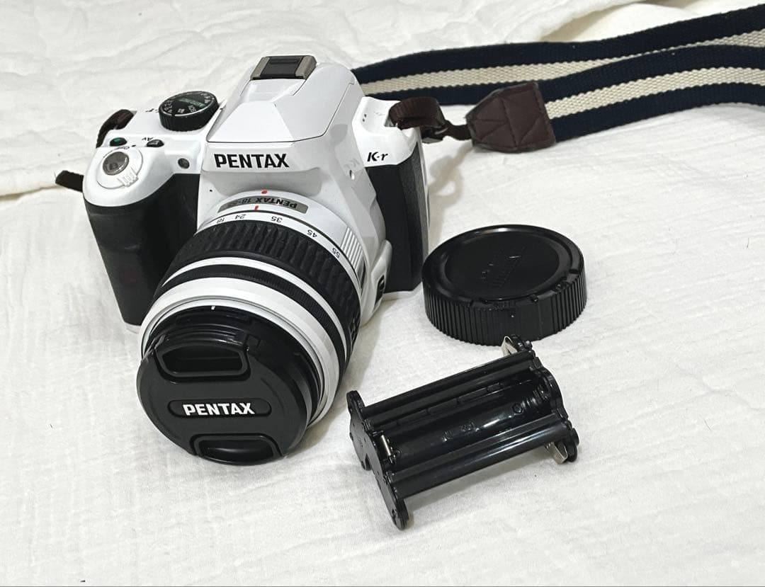 PENTAX K-r ホワイト デジタル一眼レフ