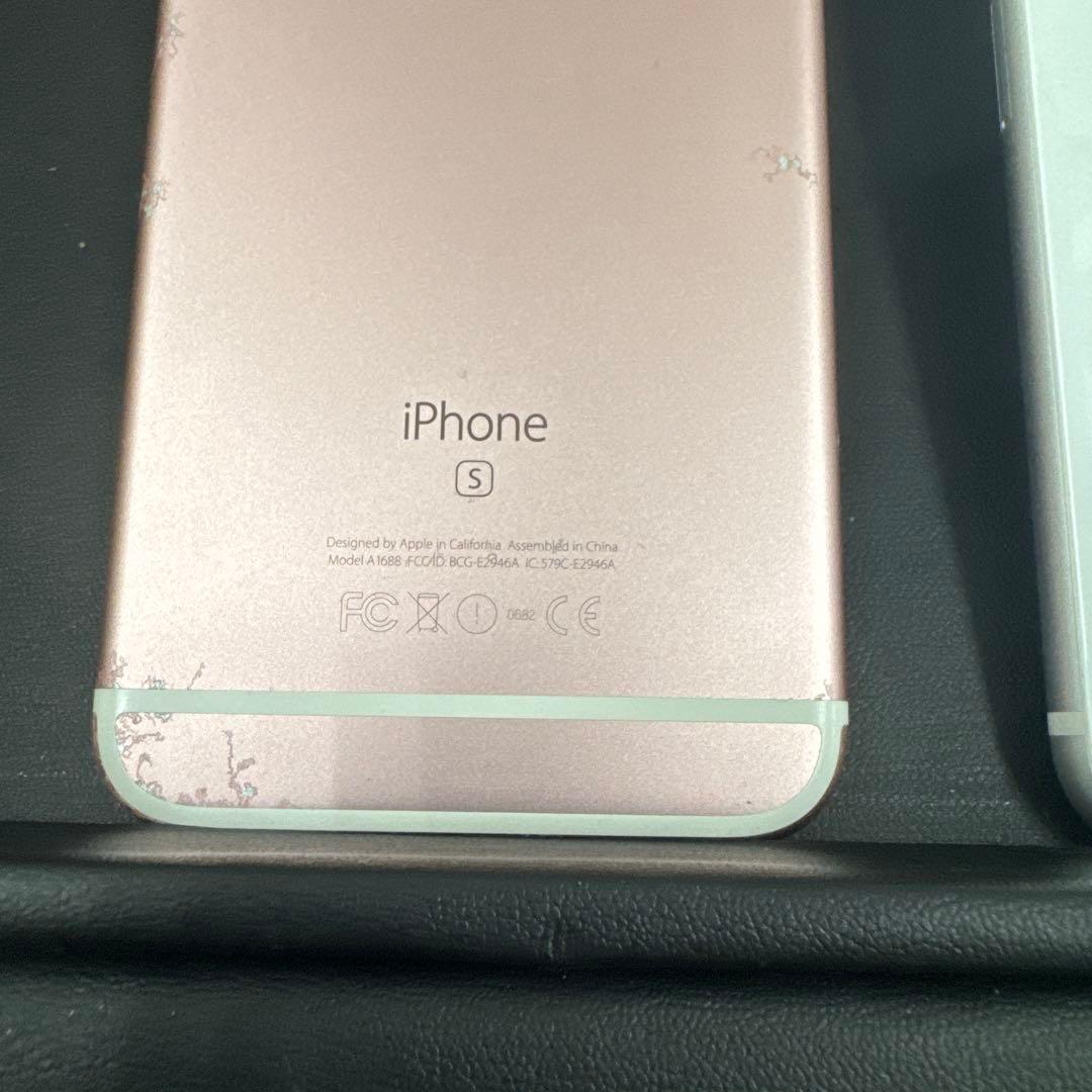 iPhone 2点　S SE
