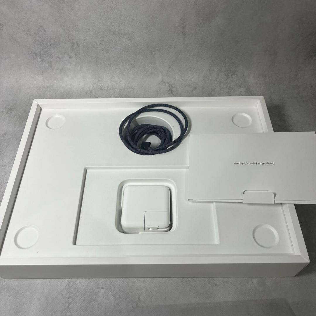 極美品 MacBookAir M2 MLY33J/A ミッドナイト