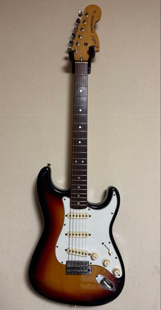フェンダージャパン　ST71-85TX