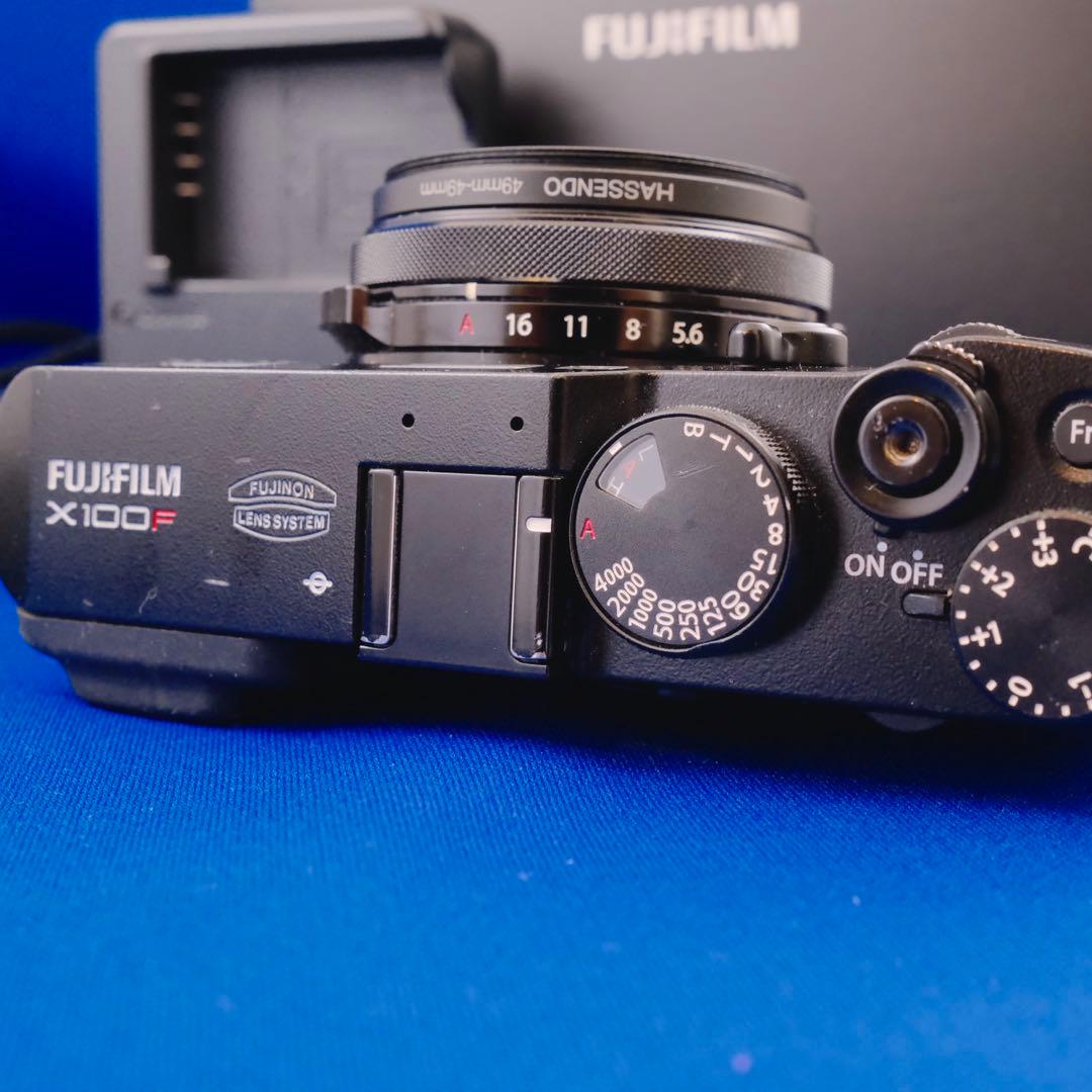 FUJIFILM X100F フィルムカメラ ブラック
