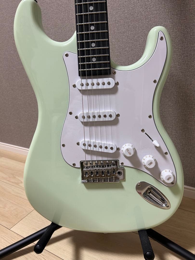 BUSKER'S バスカーズ　エレキギター ストラト　ミントグリーン