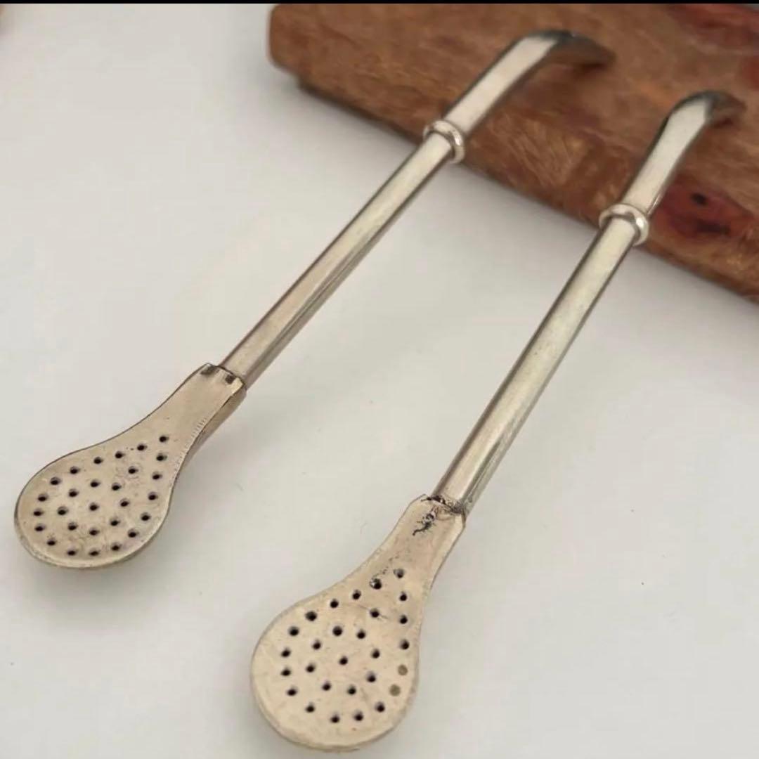 アルゼンチン製 アルパカ装飾／馬モチーフ／脚付き台座マテ壺