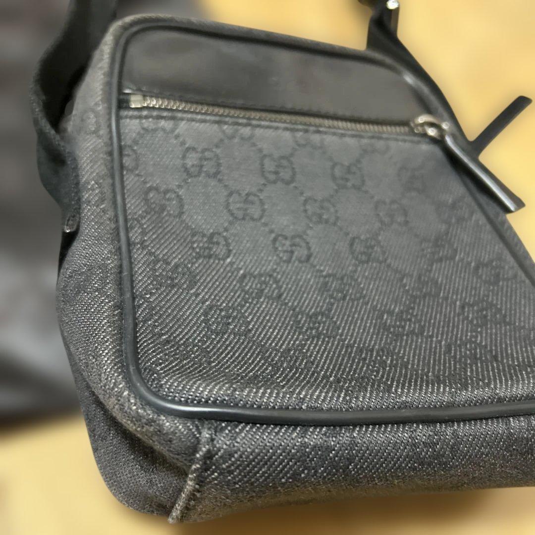 【GUCCI 】値下げ中！美品ブラック ショルダーバッグ