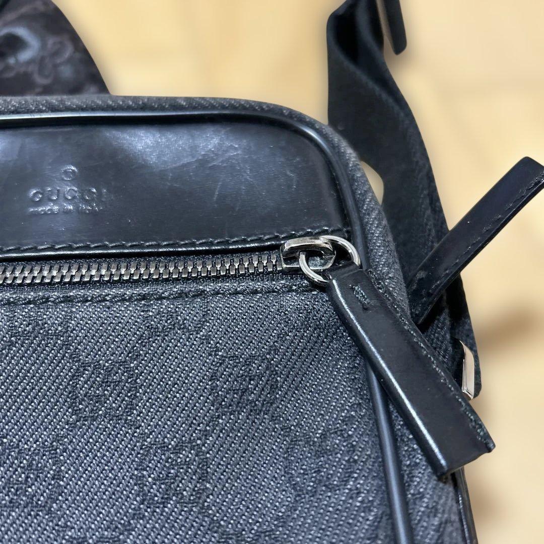 【GUCCI 】値下げ中！美品ブラック ショルダーバッグ