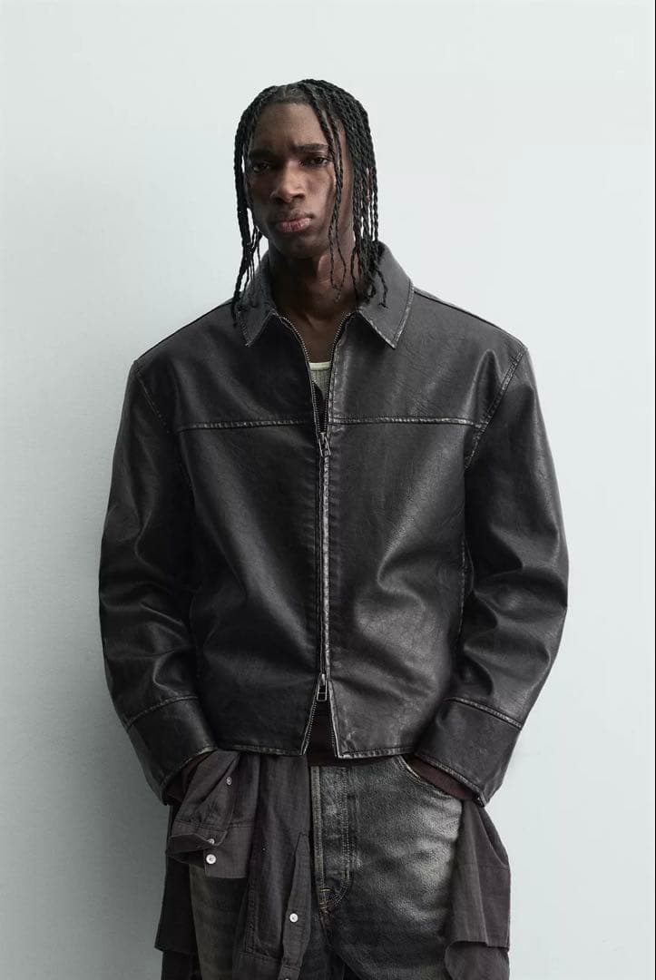 zara ウォッシュドフェイクレザージャケット