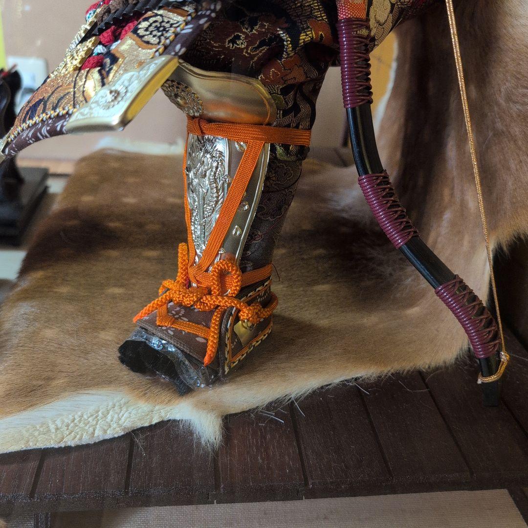 御所人形 武士の鎧 ガラスケース付き