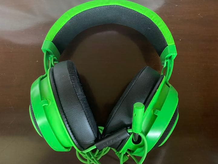 ヘッドホン Razer KRAKEN-GREEN