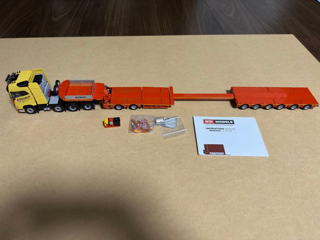 WSI SILVASTI トレーラー ミニカー 1/50