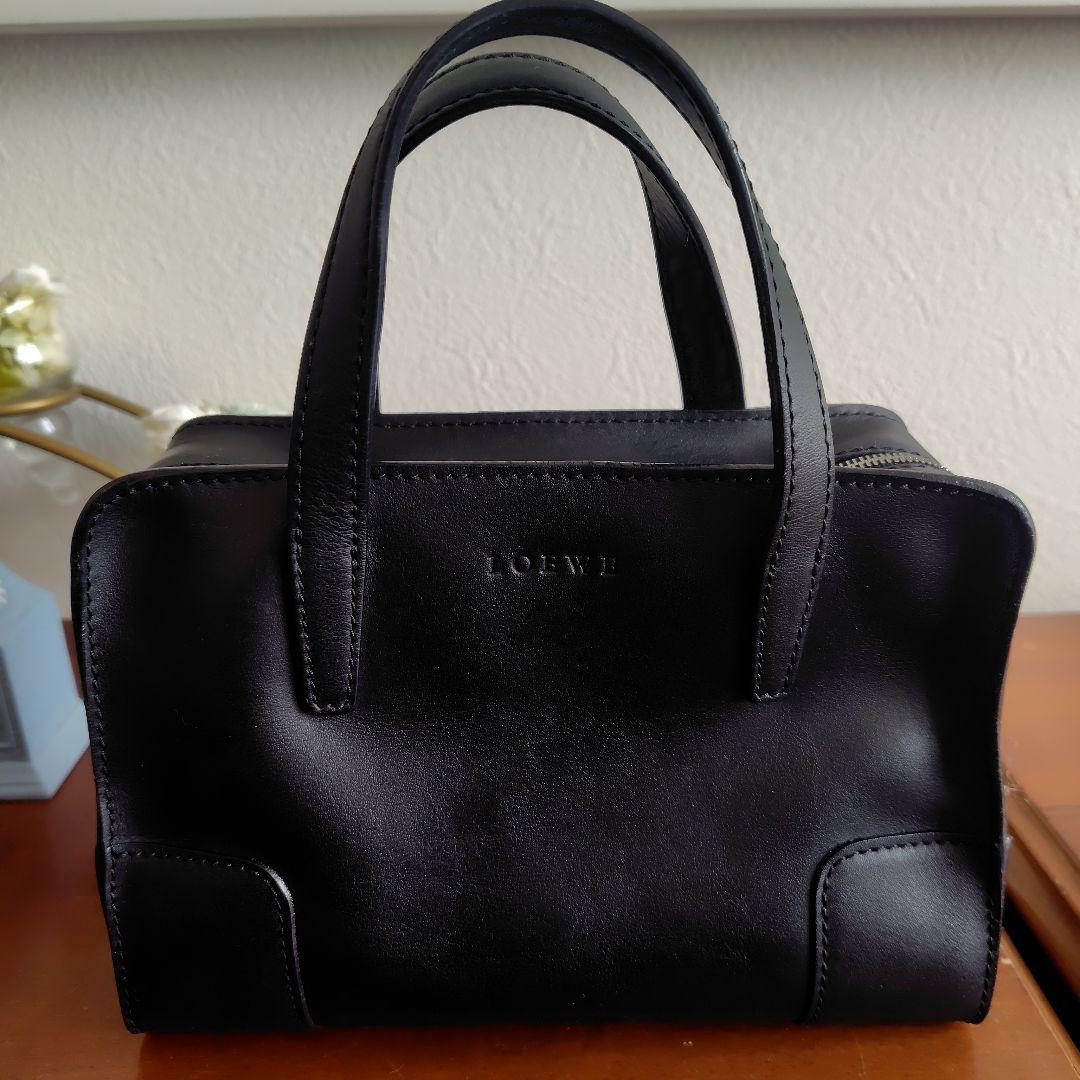 ユキさま専用 LOEWE ブラック レザーミニハンドバッグ