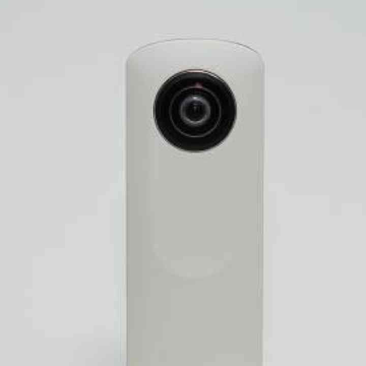 RICOH  360°全天球カメラ