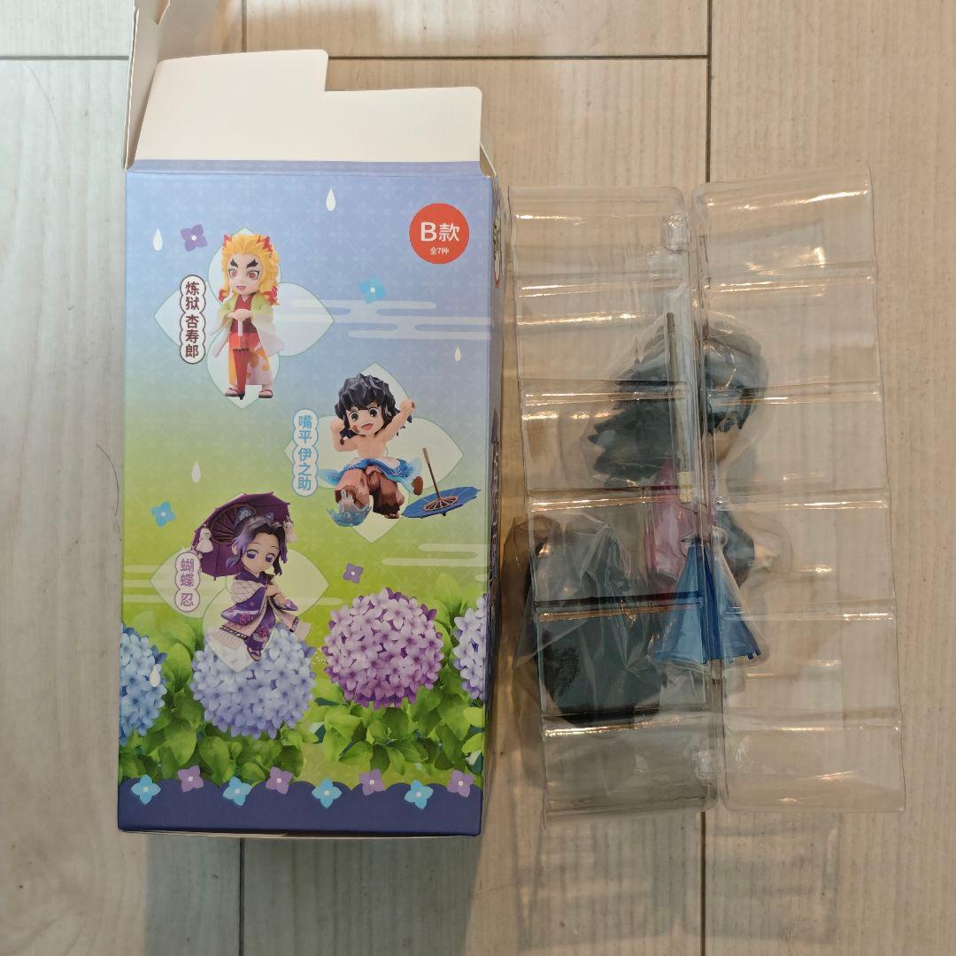 冨岡義勇 梅雨シリーズ 鬼滅の刃 中国 限定 フィギュア