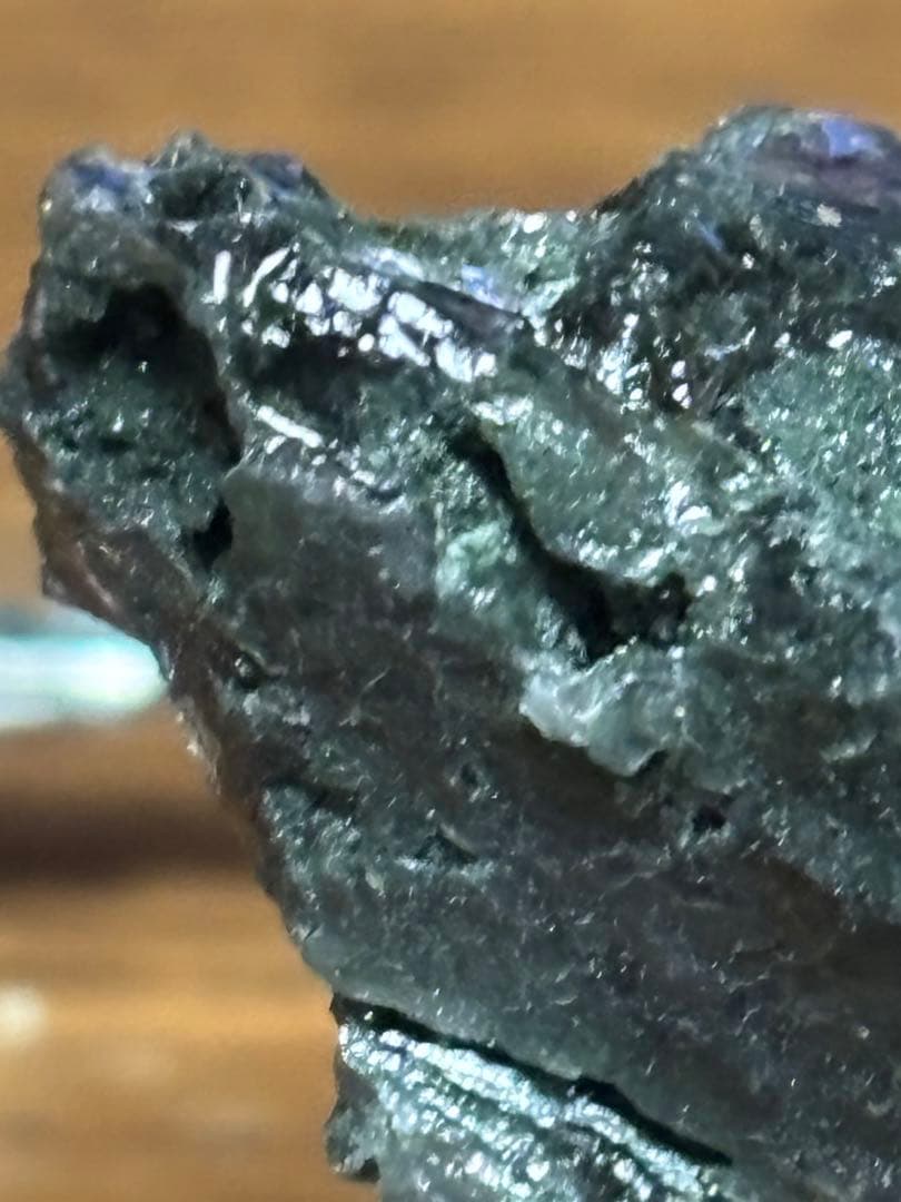 高品質ヒマラヤ産マニハールルチルの原石です！激レア貴重な商品です