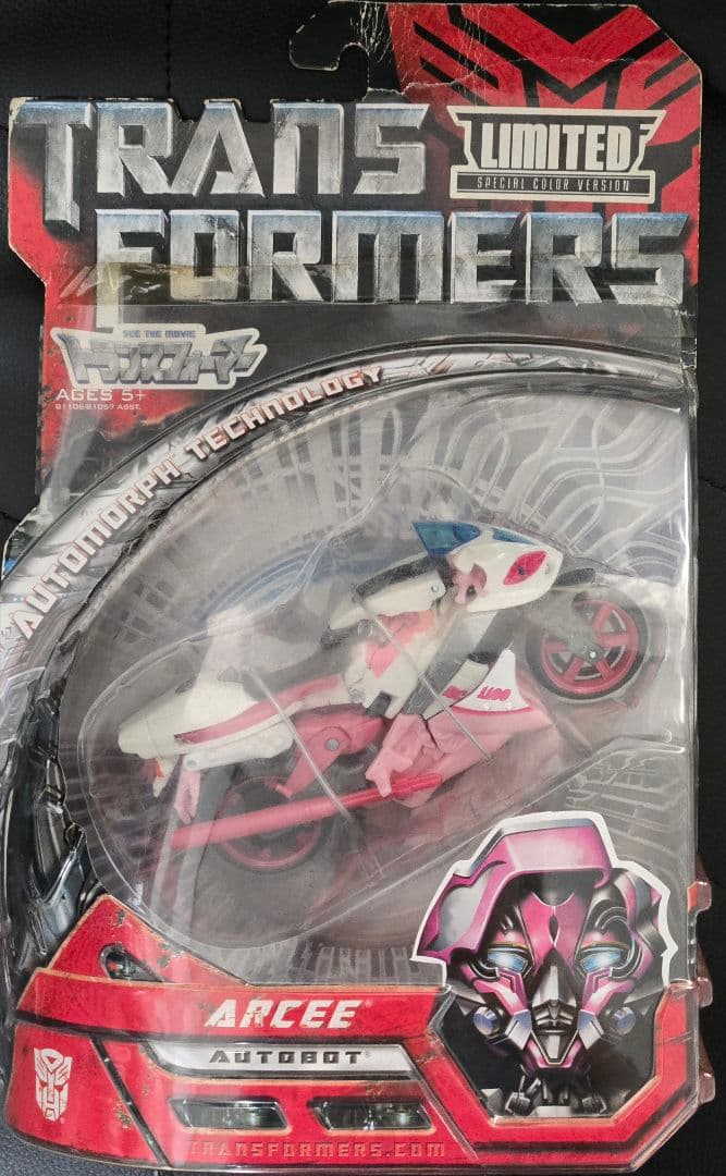 新品 トランスフォーマー MA-11 ARCEE アーシー G1カラー
