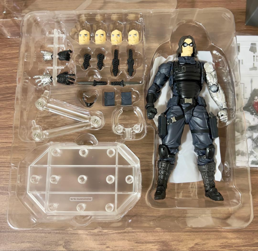 アメイジングヤマグチ　ウィンターソルジャー シールド付き+ 武器セット