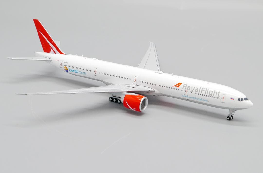 ロイヤルフライト 777-300ER VQ-BGL 1/400