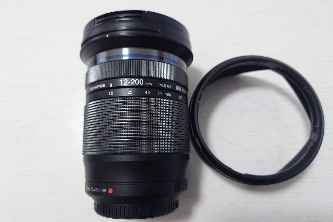 OLYMPUS M.ZUIKO ED 12-200mm レンズ