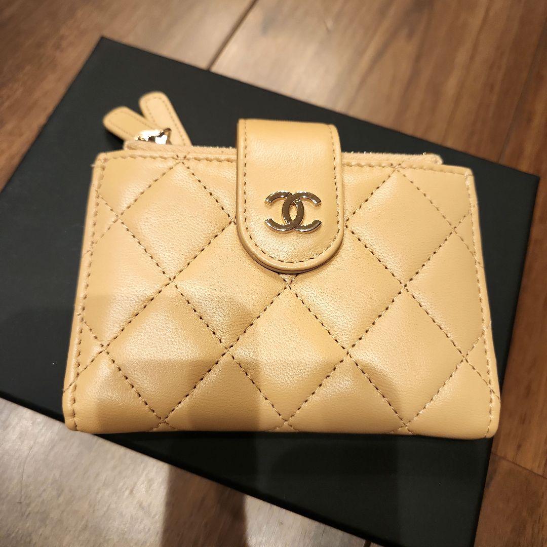 限定お値下げ！極美品★CHANELシャネル★ミニ財布ベージュ