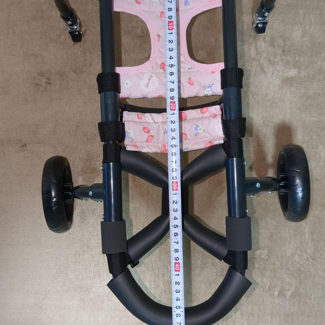 ワンちゃん4輪　リハビリ　食事補助　犬用車椅子　体制維持　犬の歩行器