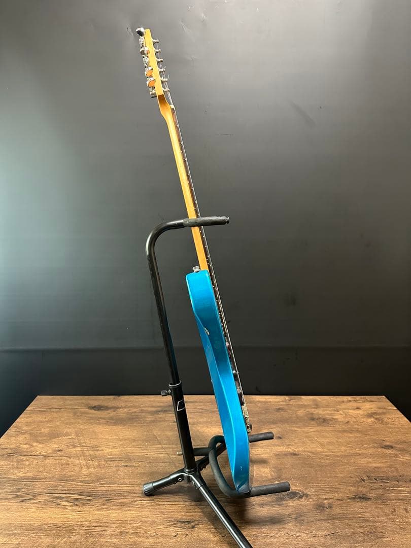 YAMAHA　ADVANCED FORM　YGX-121D　エレキギター