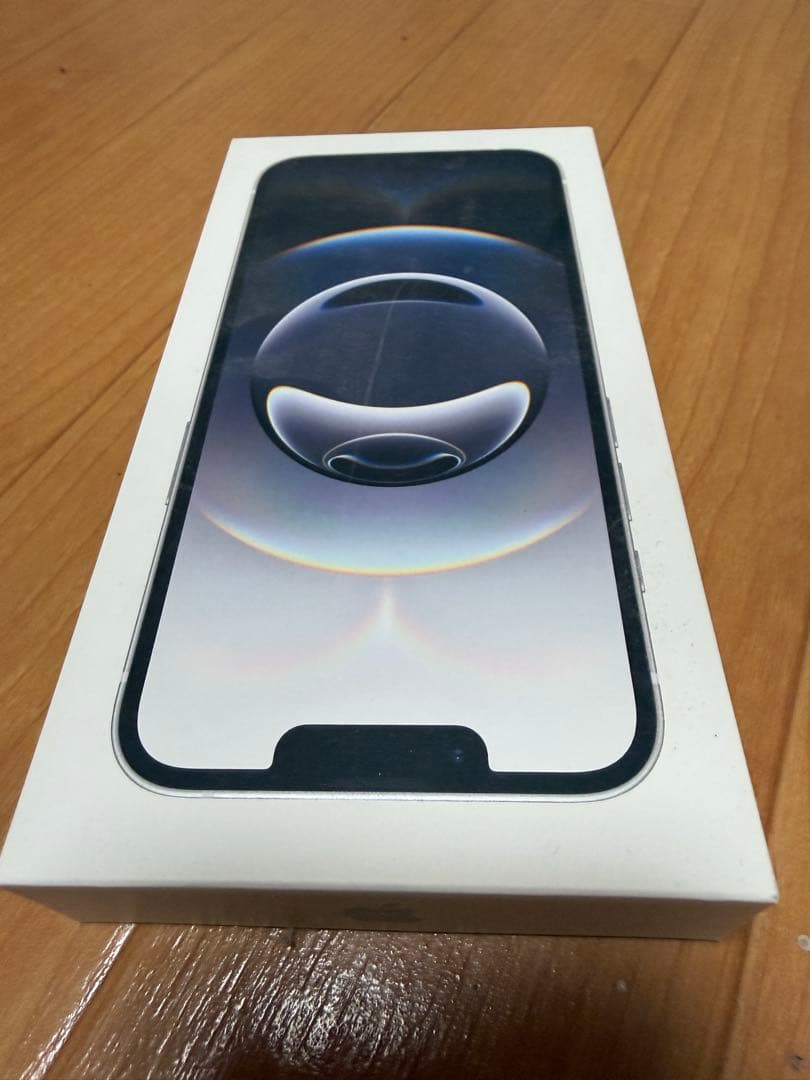 Iphone 16e 本体