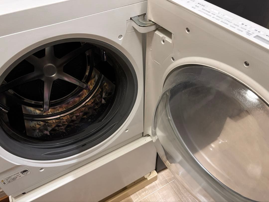 Panasonic ドラム式洗濯機 Cuble NA-VG700R