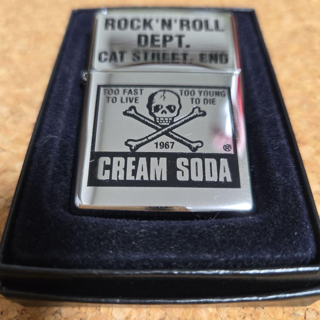 クリームソーダ　ジッポー未使用品　こきず少なく綺麗です。