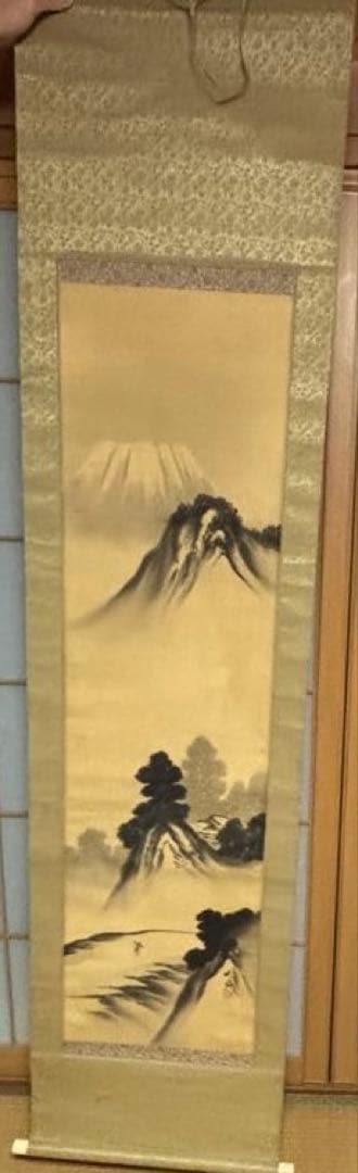 水墨画 掛軸 山と川の風景