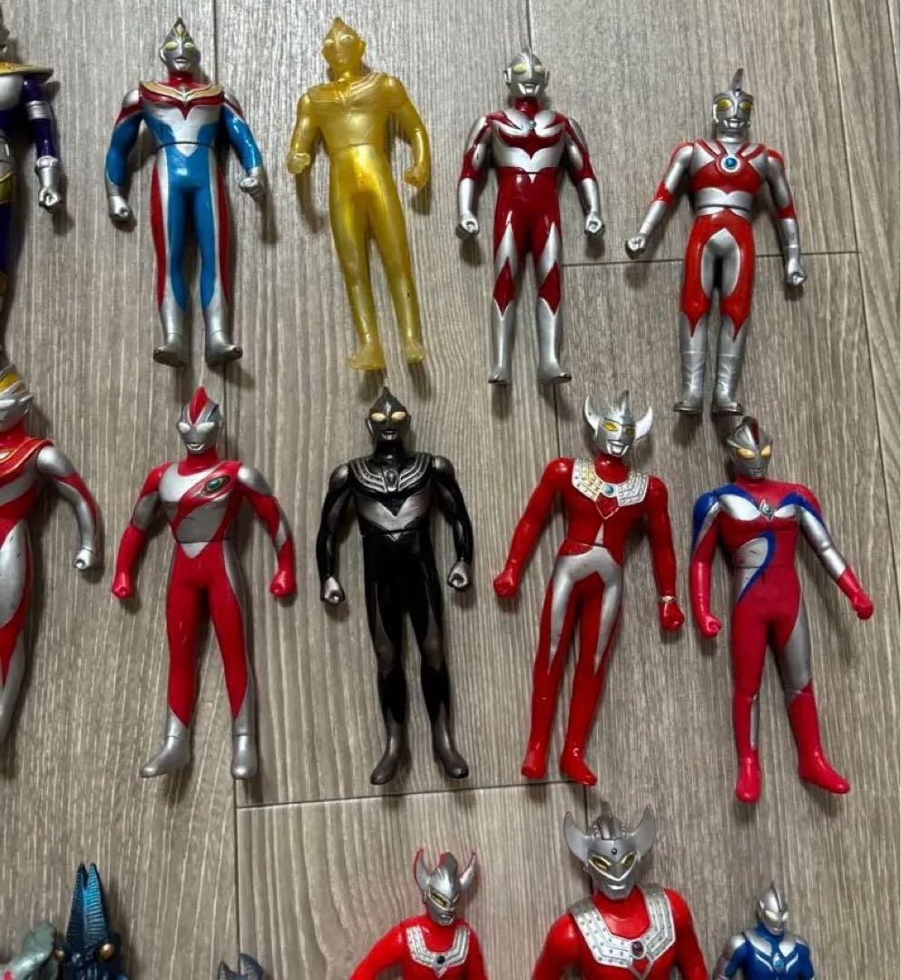 ジャンク　仮面ライダー　ウルトラマン　ソフビ　大量　まとめ売り