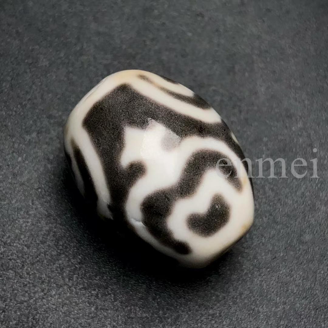 中国古美術・藏區回流・老料高油・達洛製・宝瓶天珠・西蔵工芸・瑪瑙・闢邪消災・根付