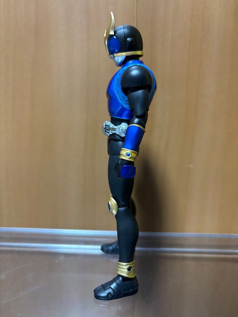 真骨彫製法　仮面ライダークウガ　ドラゴンフォーム