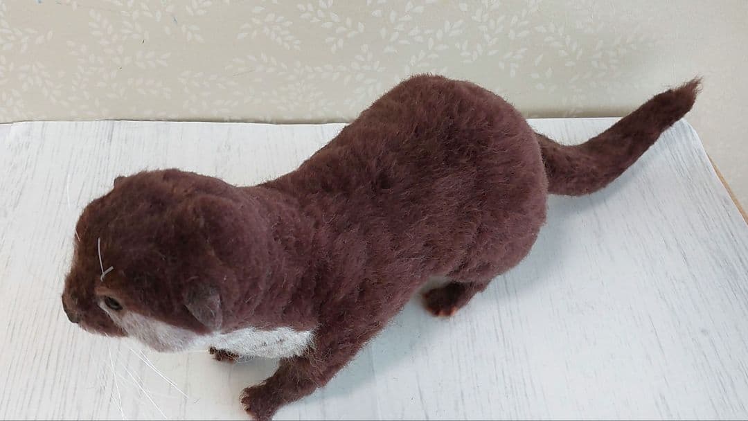 羊毛フェルト　コツメカワウソ