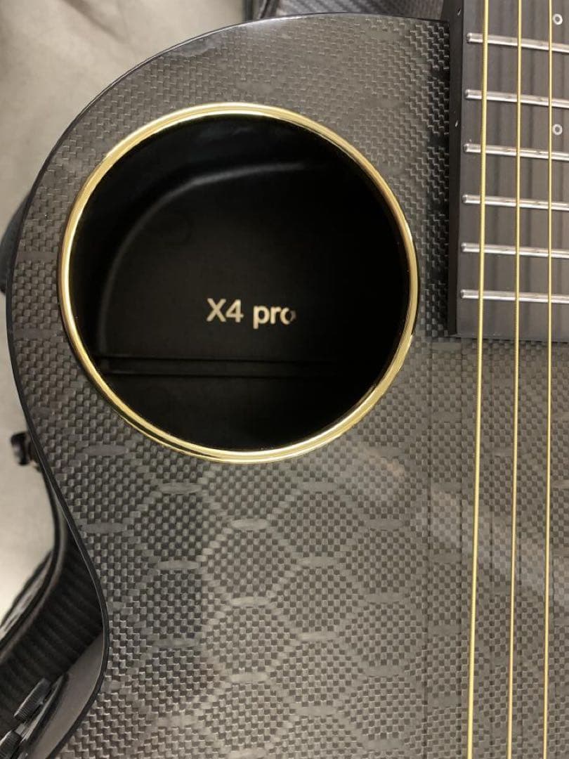 新品同様ENYA X4 Pro Trance Acoustic ギター、ケース付