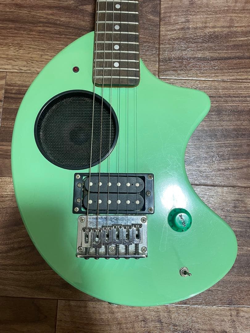 フェルナンデス ZO-3 ミントグリーン アンプ内蔵ギター