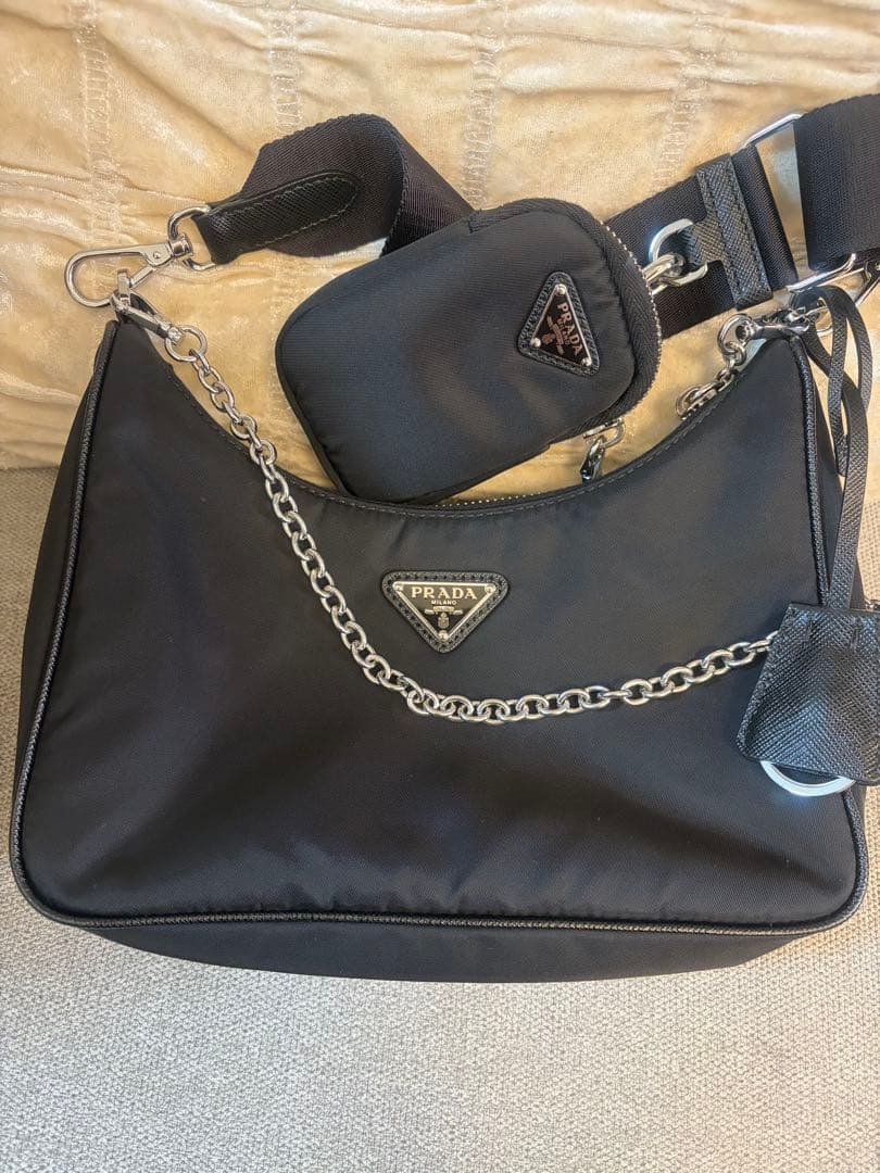 バッグ PRADA Re Edition 2005