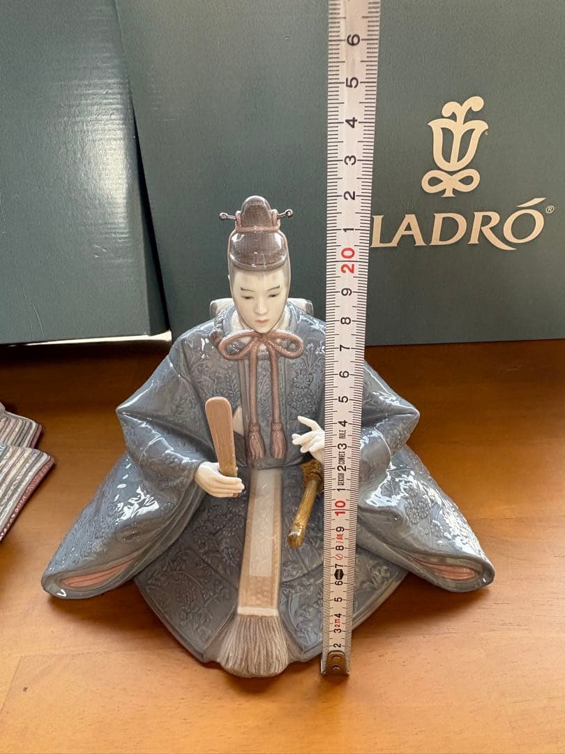 LIADRO お雛様