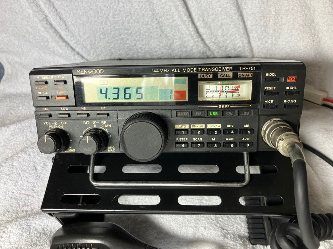 ケンウッドＴＲ－７５１　144MHｚオールモードトランシーバー（10ｗ）