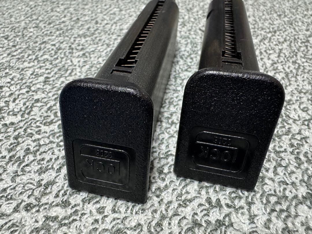 キ*ム様 KSC GLOCK17 ガスブローバック　カスタムスライド付き　予備マ