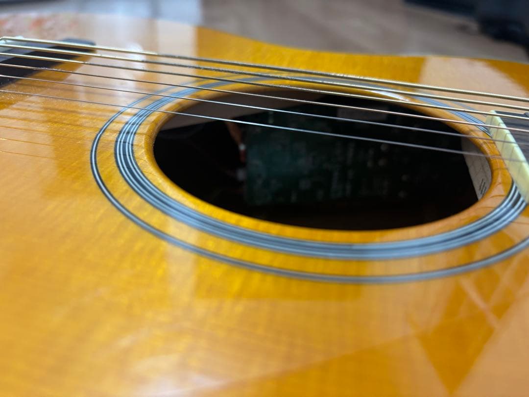 美品Yamaha FS-TA アコースティックギター トランス　姫路駅手渡し希望