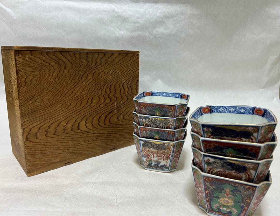 うつわ8角古伊万里 多彩花な鳳凰江戸後期 約口径 9.5㎝時代物8点木箱あり