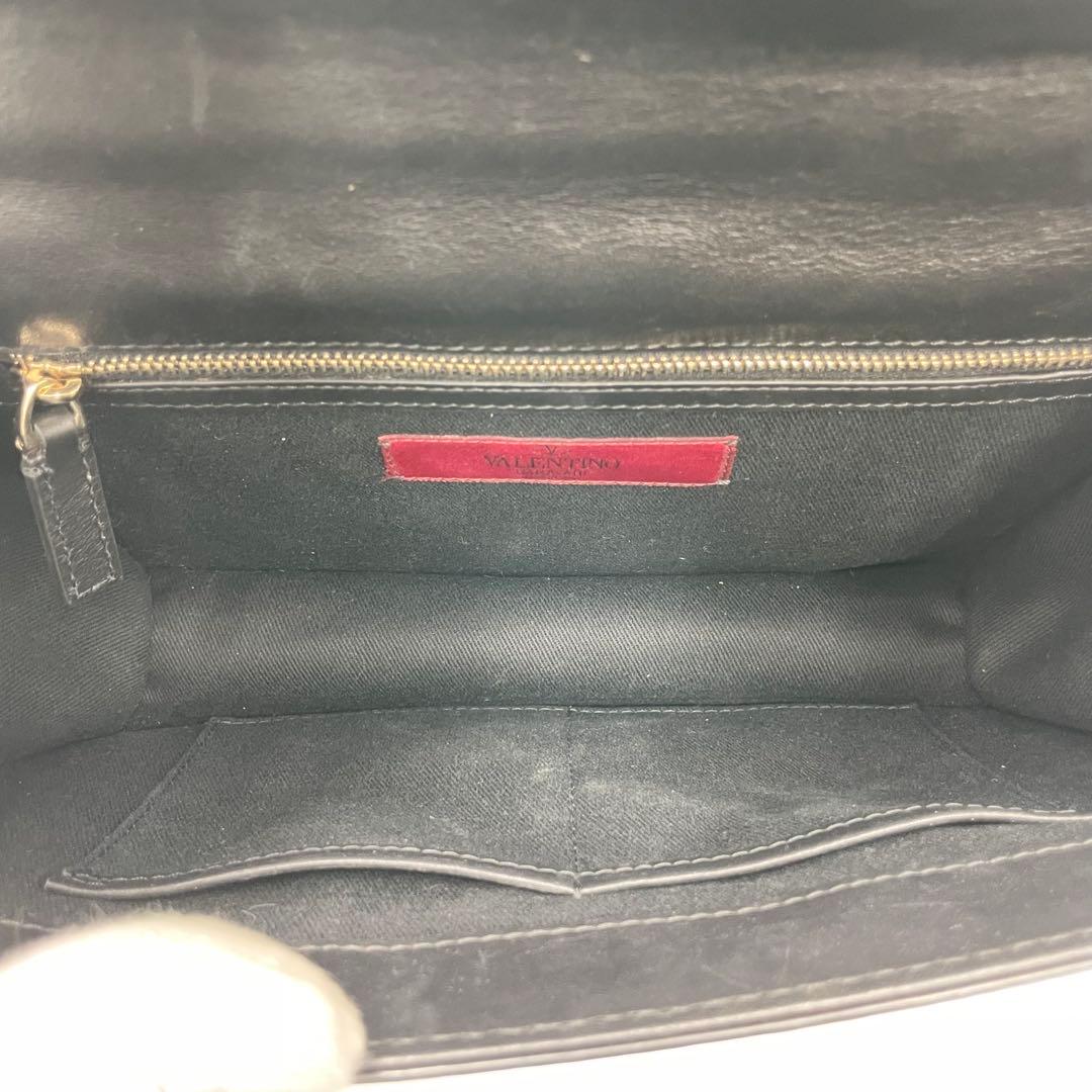 美品✨ヴァレンティノ　ロックスタッズ　チェーンショルダー　ブラック