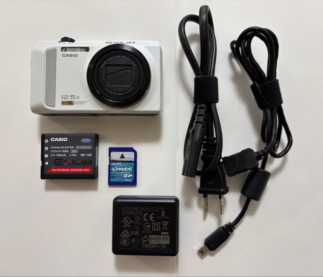 CASIO EXILIM EX-ZR200 【液晶傷あり】