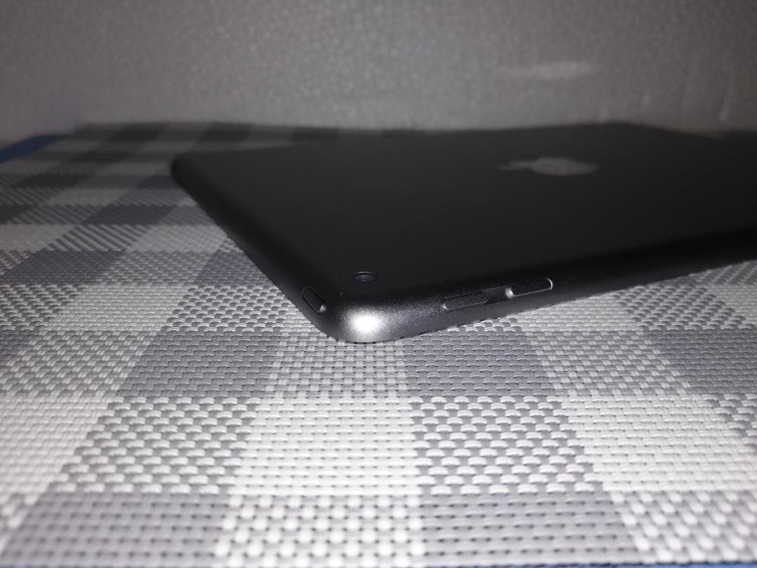 Apple iPad（第5世代/2017） Wi-Fiモデル 32GB