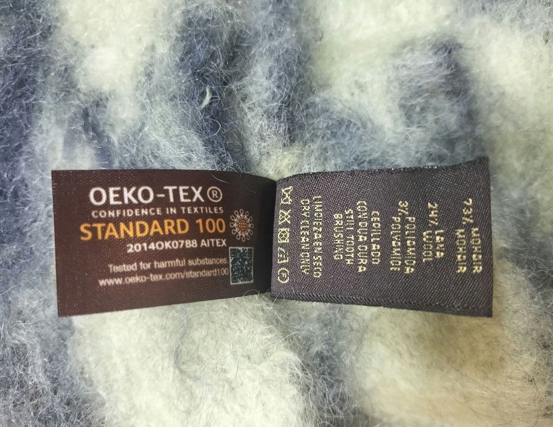 タグ付き未使用品　 マンタスエスカライ モヘヤマフラー 千鳥格子