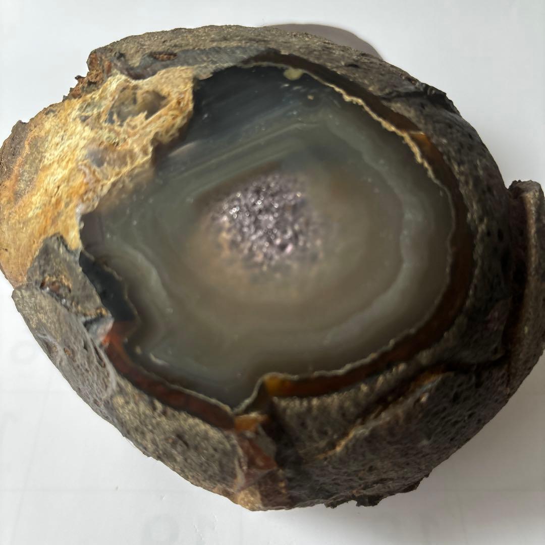 ブラジル原産(古代の水入り)アメジスト原石