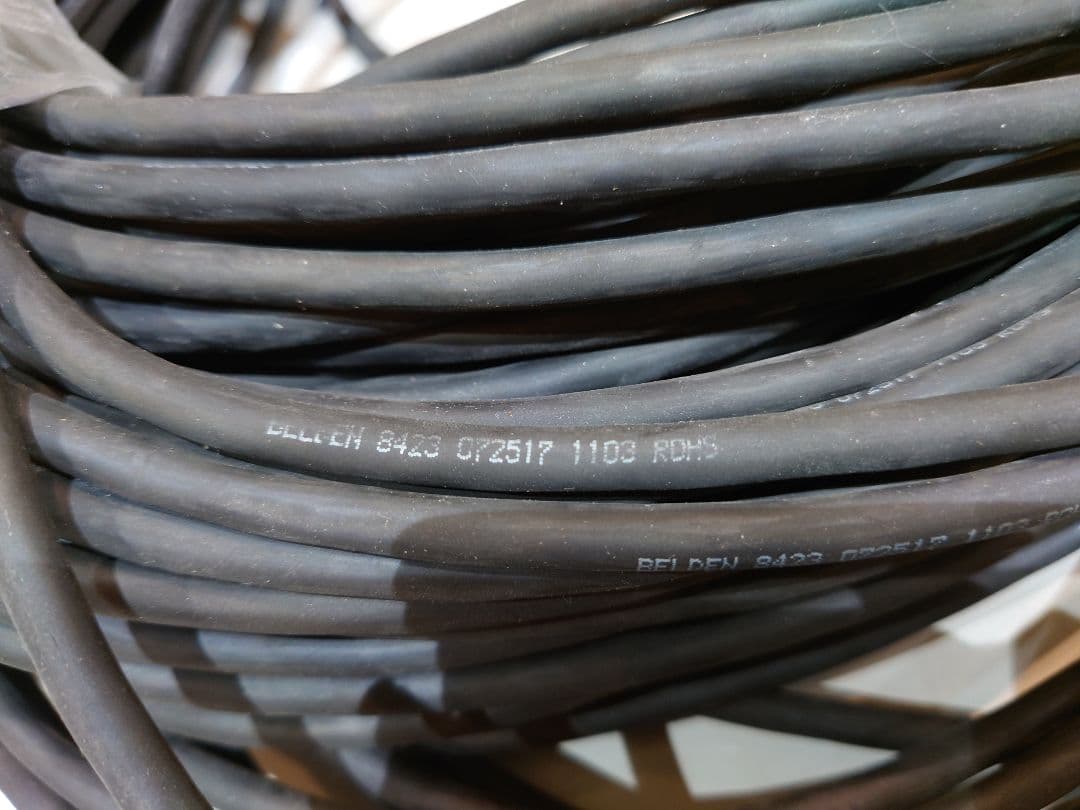 BELDEN 8423 新品未使用品　4mから切り売り