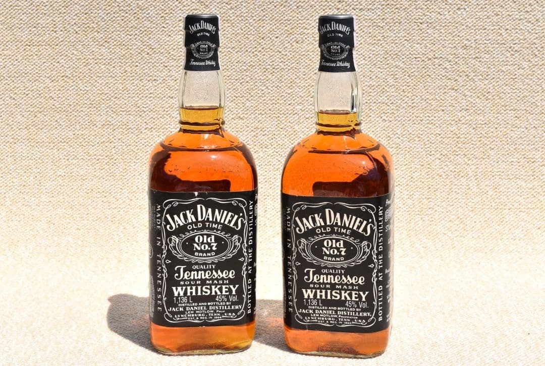 ■ ジャックダニエル 旧ボトル 1136ml 45度 2本 ■ 87.88