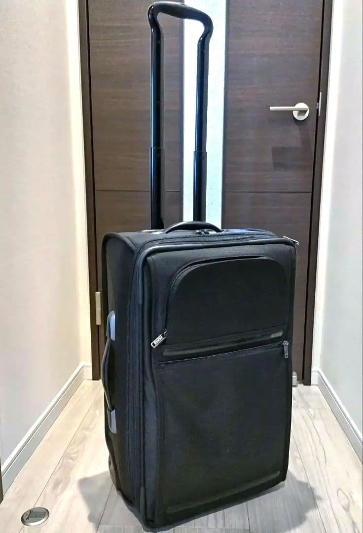 トゥミ　エキスパンダブル　キャリーケース